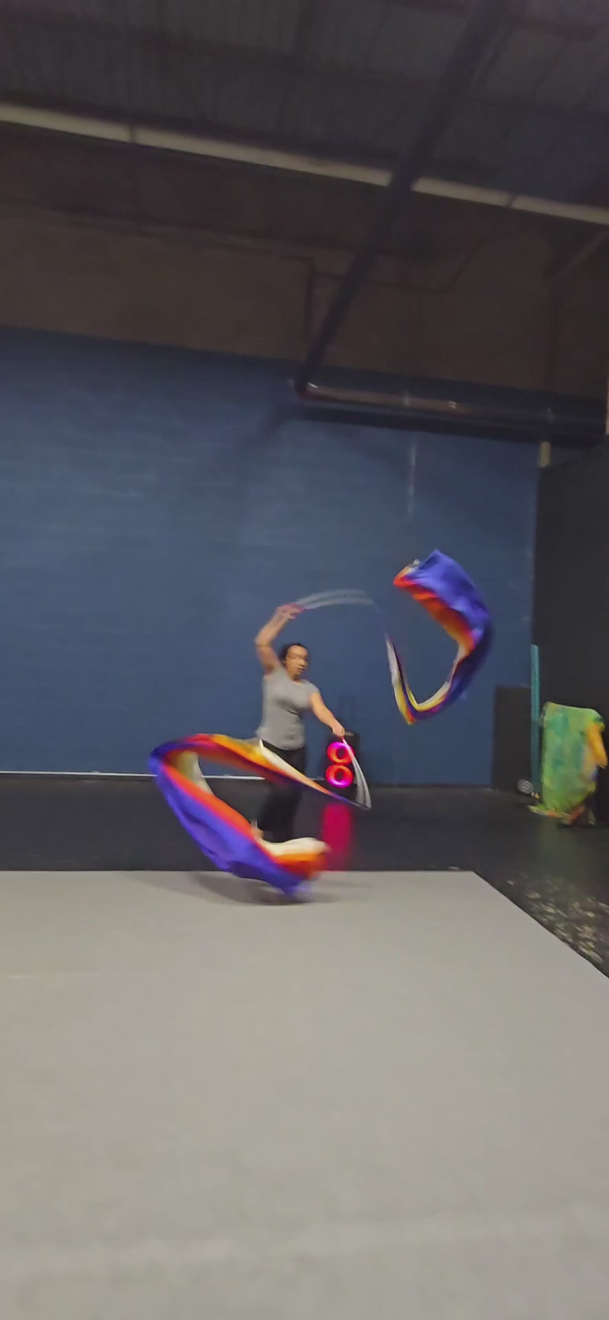 Deep Passion Streamers